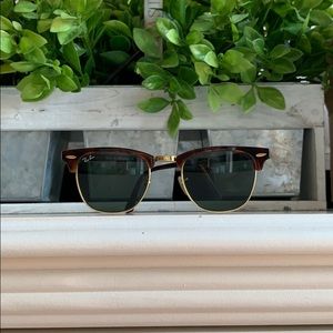 Ray Ban Clubmaster Classic Sunglasses